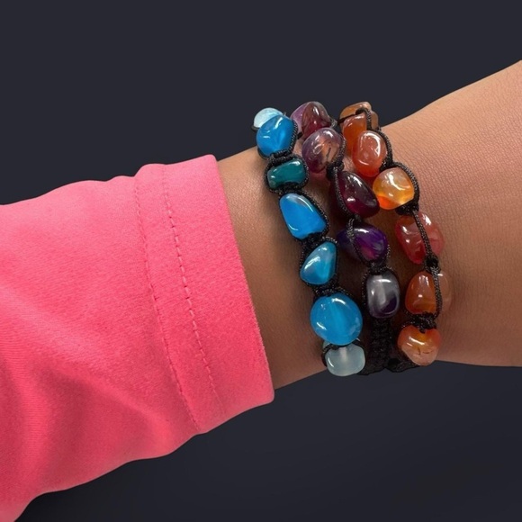 Blue Agate Adjustable Gemstone Bead Bracelet - Picture 2 of 5